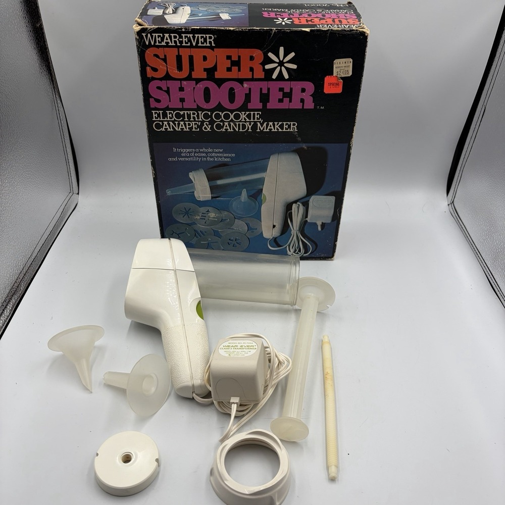 Vintage Wear-Ever Super‎ Shooter No. 70001 Electric Cookie Canapé Candy Read